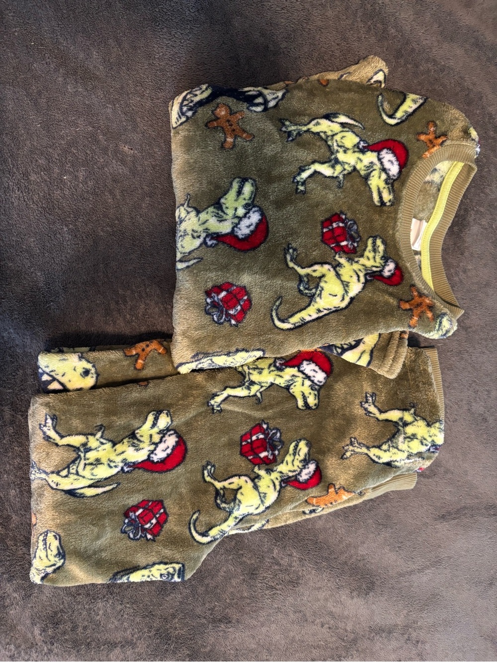 Cat & Jack Olive Green Christmas Fleece Pajama Set